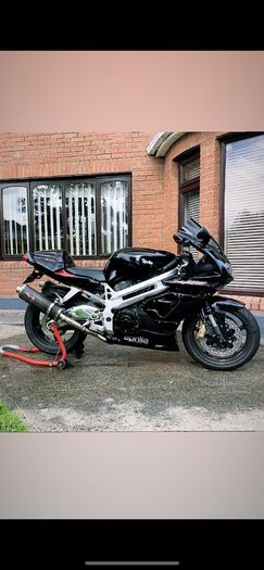 2004 Aprilia Falco sl1000r