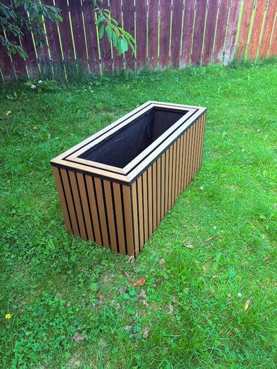 Planter Box (Composite Cladding)