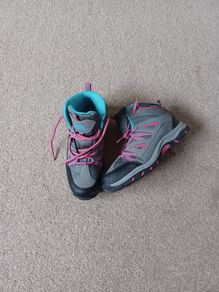 Kids Hiking Boots