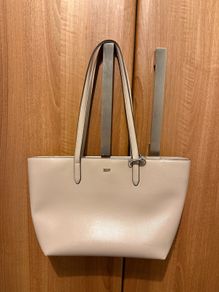 DKNY tote