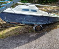 Sail boat