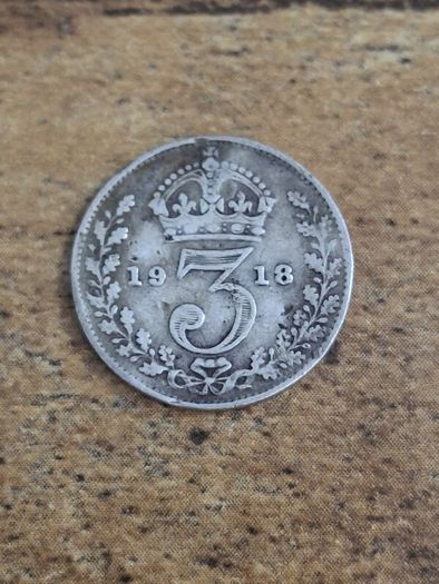 Great Britain UK 1918, 3 Pence / Threepence, George V, Silver Coin - free standard postage