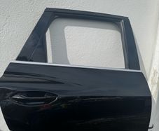 Audi Q4 SPORTBACK etron car door