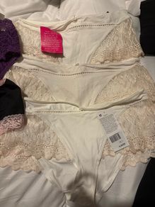 Ladies pants