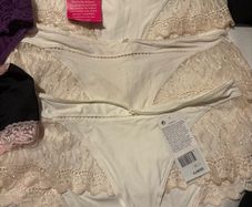 Ladies pants