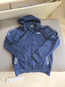 McKenzie navy full zipped hoodie size medium