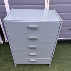 Chest of drawers