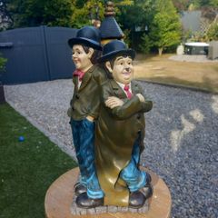Heavy Laurel and Hardy wine bottle holder,  D18