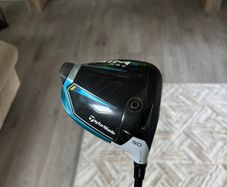 Golf club