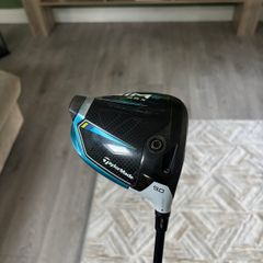 Golf club