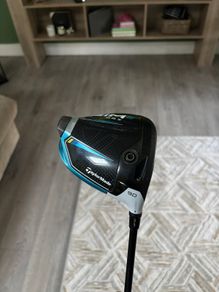 Taylormade Sim2 Max driver