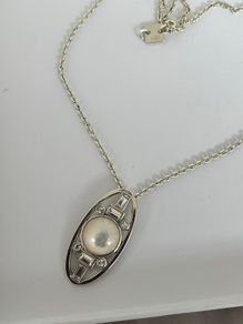 Newbridge Mother Of Pearl Pendant