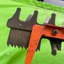 Black + Decker electric Hedge Trimmer Image 7
