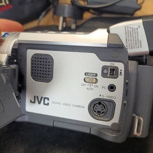 JVC GR-DVL 160EK Mini DV Camcorder Made In Japan