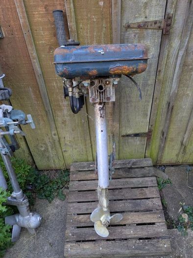 Vintage Seagull Outboard Engines