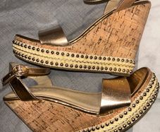 Gold Wedges UK 7