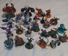Skylanders figures