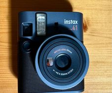 Instax mini 41: unopened "polaroid" camera