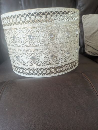 Lamp shade