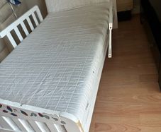 Kids bed