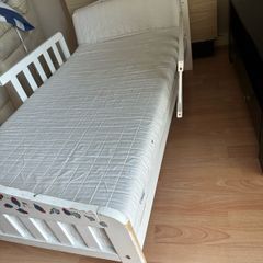 Kids bed