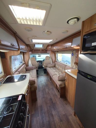 Camper