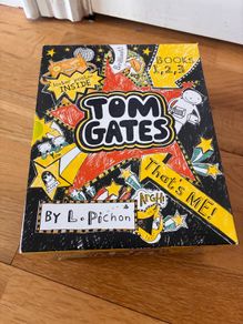 Tom Gates books x 3