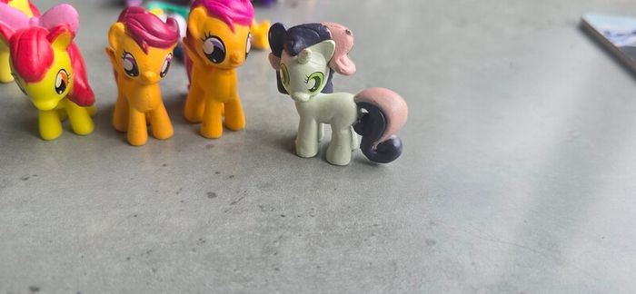 16 x Mini Figure Bundle 2inch MLP G4 My Little Pony