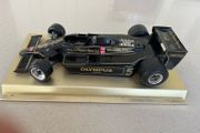 Lotus John Player Special Ultra Rare Desk Lighter 1:18 Burago
