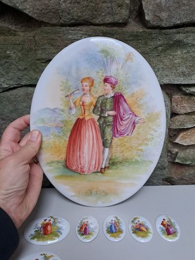 7 Porcelain plaques Vintage