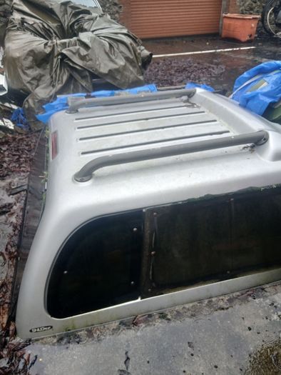 Pickup canopy Snugtop