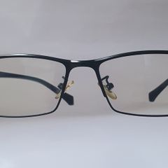 Blue light blocking glasses