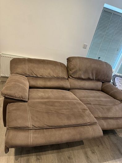Recliner Sofas (3 +1 seater)