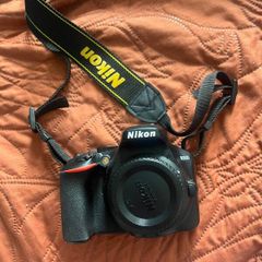Nikon D3500