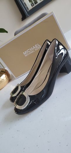 MICHAEL KORS Pauline black patent pumps Sz 7UK - Rrp 160 (New)