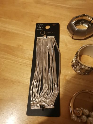 Jewellery -