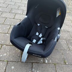 Maxi cosi infant car seat 0-18 months