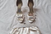 Barratts heels 3" and purse rose gold size 4 shoes worn once bag new