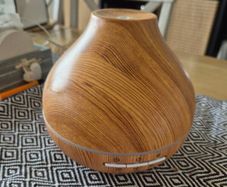 Essential oil diffuser