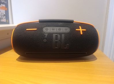 JBL Portable Bluetooth Speaker
