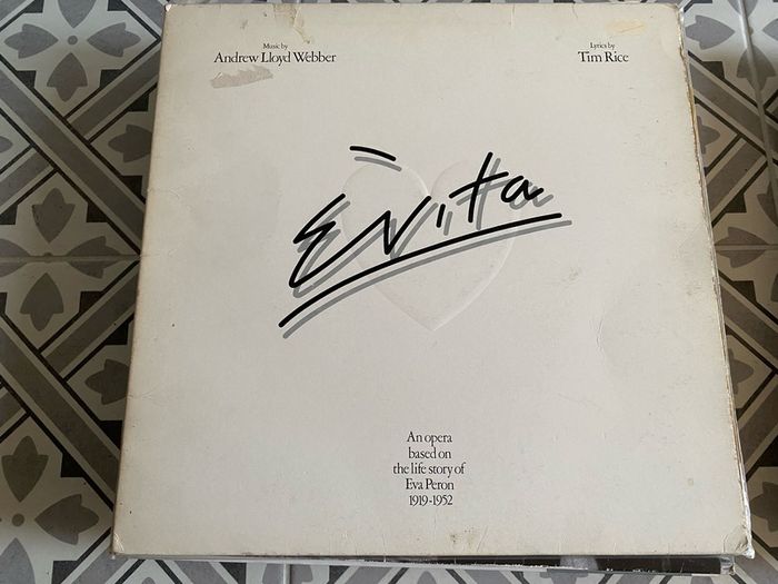 4 x Vinyl Records - Musical
