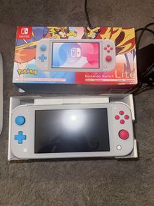 Nintendo Switch Lite Console 32GB Zacian & Zamazenta Grey