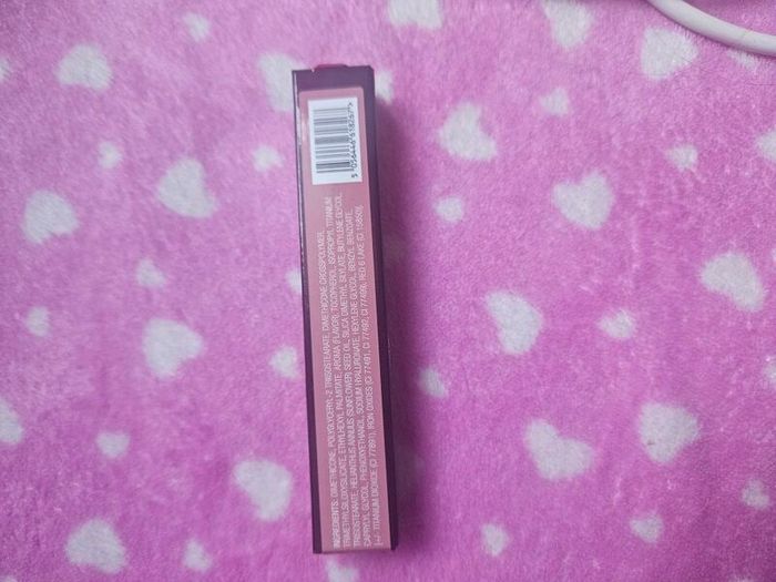 Charlotte Tilbury Lipstick in pillow talk blur