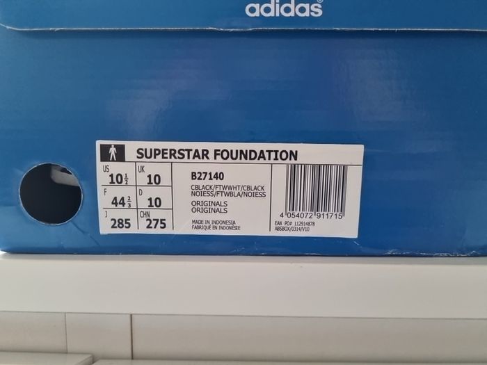 adidas superstar original Black