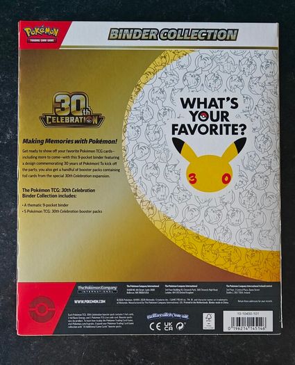 FREE TRACKED SHIPPING, Pokemon 30th Celebration Binder Collection