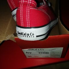 Boys trainers size 3