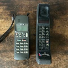 Vintage phones Nokia Motorola