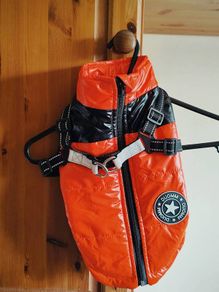 DUOMM Waterproof Dog Puffer Jacket with Integrated Harness Size Medium Like New