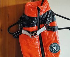 DUOMM Waterproof Dog Puffer Jacket with Integrated Harness Size Medium Like New