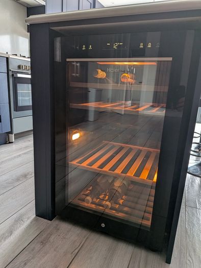 Wine cooler dual temperature